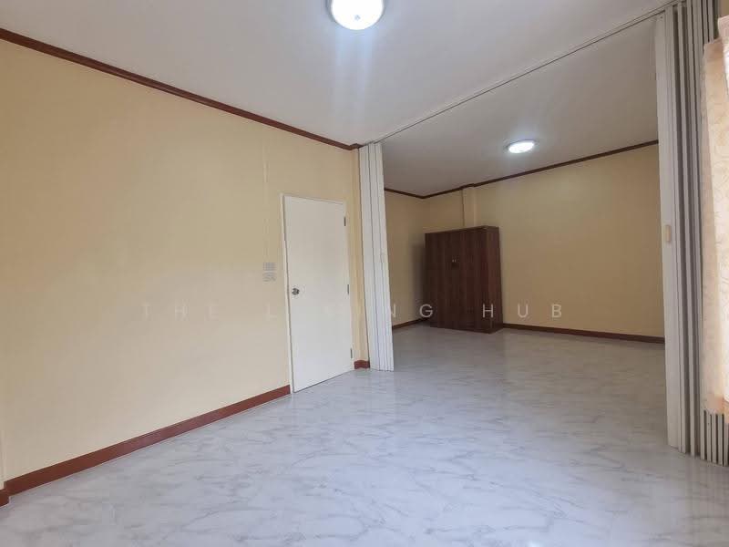 Busarin Ramintra, Bangkok, Soi Phraya Suren 40, Sam Wa Tawan Tok, Khlong Sam Wa, Bangkok, 2 Bedrooms, 135 sqm, Townhouse For Sale, by THE LIVING HUB, 500638112 - DDproperty.com