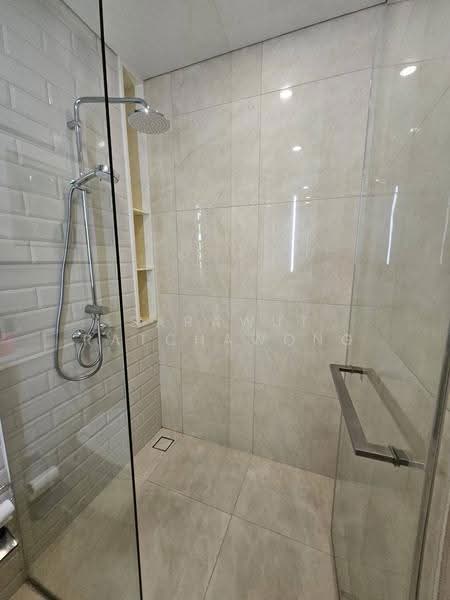 Siamese Exclusive 42, Bangkok, 19 Sukhumvit 42, Khlong Toei, Bangkok, 1 Bedroom, 37 sqm, Condo For Rent, by Sarawut Ratchawong, 500638131 - DDproperty.com