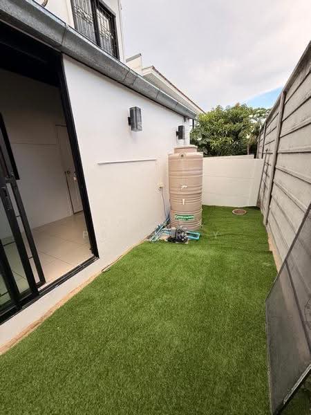 S Gate Chaengwattana-Kanjanapisek, Nonthaburi, Soi Imam Safi'i Road, Lahan, Bang Bua Thong, Nonthaburi, 4 Bedrooms, 150 sqm, Townhouse For Sale, by Connex Property, 500638262 - DDproperty.com