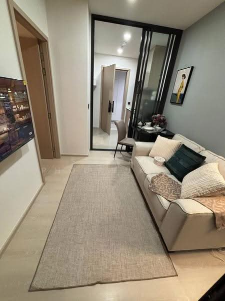 Life Charoennakhon-Sathorn, Bangkok, 670 Charoen Nakhon Road, Bang Lam Phu Lang, Khlong San, Bangkok, 1 Bedroom, 35 sqm, Condo For Rent, by Somrad Phoopruksachart, 500638362 - DDproperty.com