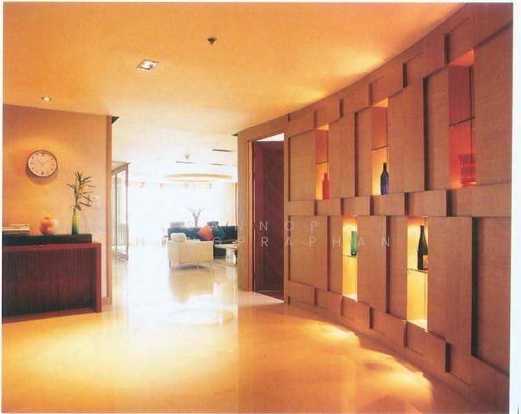 State Tower : อาคารสเตททาวเวอร์, กรุงเทพ, 1055 ถนนสีลม, สีลม, บางรัก, กรุงเทพ, 180 ตร.ม., คอนโด ให้เช่า, โดย Sannop Phongpraphan, 500638407 - DDproperty.com