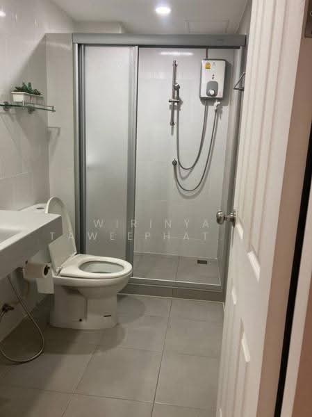 U Delight Residence Pattanakarn-Thonglor, Bangkok, 308 Phatthanakan Road, Suan Luang, Bangkok, 1 Bedroom, 35 sqm, Condo For Rent, by Wirinya Taweephattratrakul, 500638518 - DDproperty.com