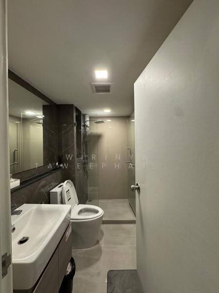 The Tree Pattanakarn-Ekkamai, Bangkok, 89 Phatthanakan Road, Suan Luang, Bangkok, 1 Bedroom, 40 sqm, Condo For Rent, by Wirinya Taweephattratrakul, 500638534 - DDproperty.com