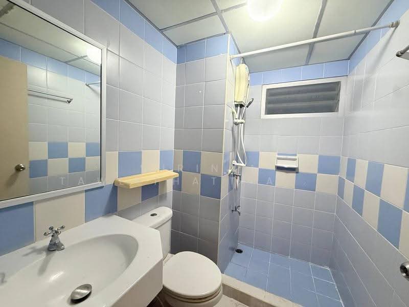 Lumpini Center Sukhumvit 77, Bangkok, Soi Sukhumvit 81, Suan Luang, Bangkok, 2 Bedrooms, 57 sqm, Condo For Rent, by Wirinya Taweephattratrakul, 500638545 - DDproperty.com