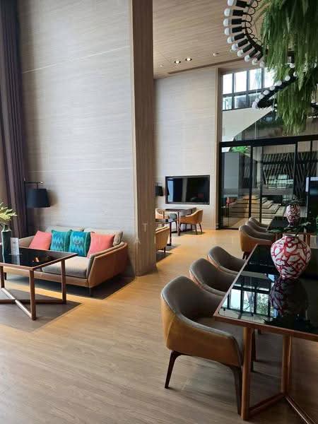 Oka Haus Sukhumvit 36, Bangkok, 3399 Rama 4 Road, Khong Tan, Khlong Toei, Bangkok, 2 Bedrooms, 50 sqm, Condo For Rent, by Kittinee Chuaichat, 500638560 - DDproperty.com