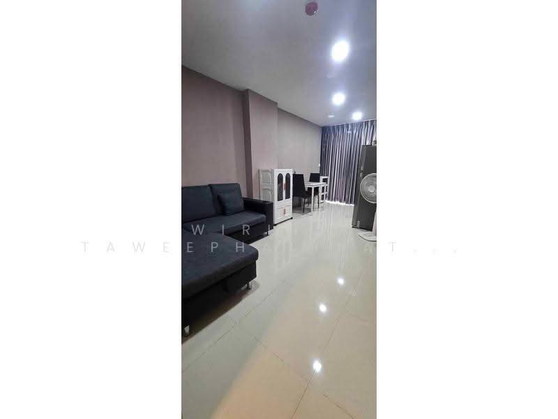 Airlink Residence, Bangkok, Rom Klao Road, Khlong Sam Prawet, Lat Krabang, Bangkok, 1 Bedroom, 36 sqm, Condo For Sale, by Wirinya Taweephattratrakul, 500638563 - DDproperty.com