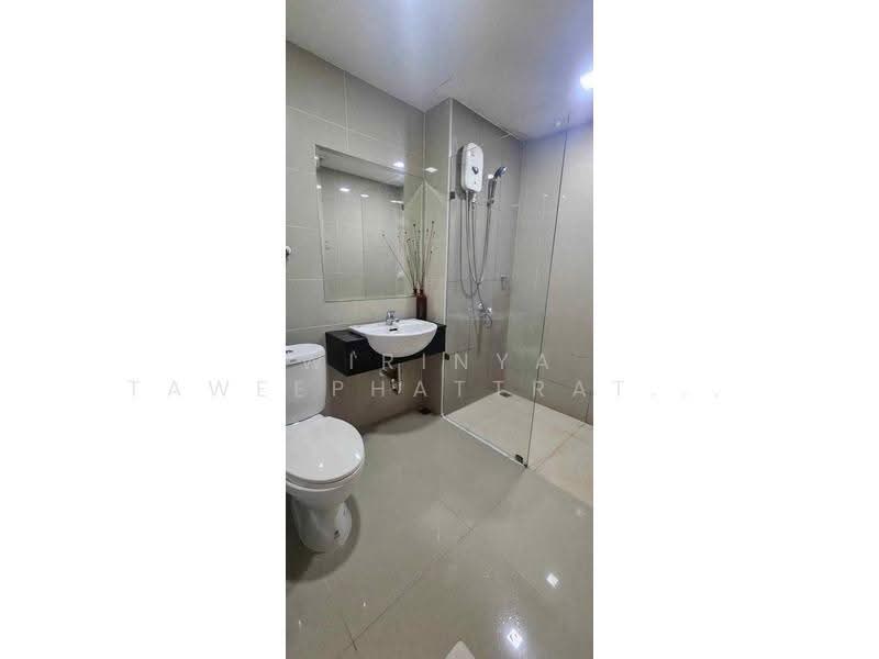 Airlink Residence, Bangkok, Rom Klao Road, Khlong Sam Prawet, Lat Krabang, Bangkok, 1 Bedroom, 36 sqm, Condo For Sale, by Wirinya Taweephattratrakul, 500638563 - DDproperty.com