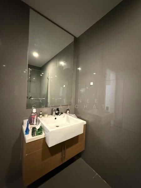 Noble Revo Silom, Bangkok, 88  Soi Surasak Surasak Road, Silom, Bang Rak, Bangkok, 1 Bedroom, 55 sqm, Condo For Rent, by Kittinee Chuaichat, 500638578 - DDproperty.com