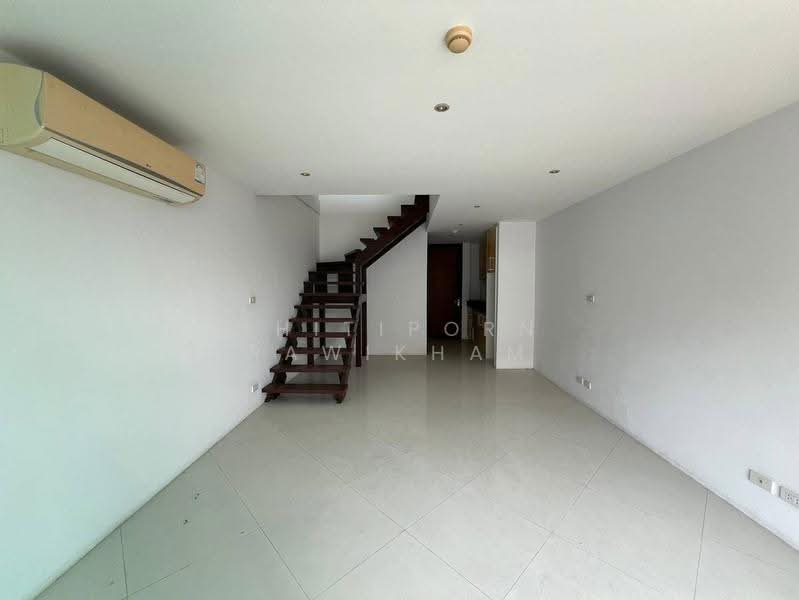 Diamond Suites Resort : ไดมอนด์สวีท คอนโดมีเนียม, ชลบุรี, ถ.ทัพพระยา, หนองปรือ, บางละมุง, ชลบุรี, 73 ตร.ม., คอนโด ขาย, โดย Thitiporn Pawikham, 500638597 - DDproperty.com