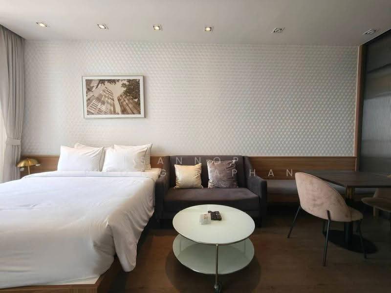 Park Origin Phrom Phong (Park 24), Bangkok, 68 Soi Sukhumvit 24, Khong Tan, Khlong Toei, Bangkok, Studio, 29 sqm, Condo For Rent, by Sannop Phongpraphan, 500638624 - DDproperty.com