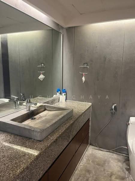State Tower, Bangkok, 1055 Silom Road, Silom, Bang Rak, Bangkok, 1 Bedroom, 63 sqm, Condo For Rent, by Suchatchaya Supawachiranant, 500638643 - DDproperty.com