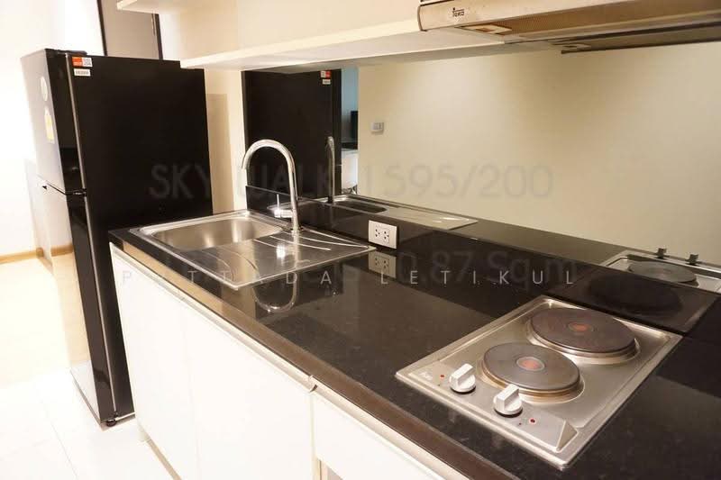 Sky Walk Residences, Bangkok, 1599 Sukhumvit Road, Phra Kanong Nua, Watthana, Bangkok, 1 Bedroom, 51 sqm, Condo For Rent, by Pattada Letikul, 500638691 - DDproperty.com
