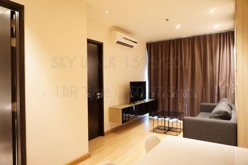 Sky Walk Residences, Bangkok, 1599 Sukhumvit Road, Phra Kanong Nua, Watthana, Bangkok, 1 Bedroom, 51 sqm, Condo For Rent, by Pattada Letikul, 500638691 - DDproperty.com