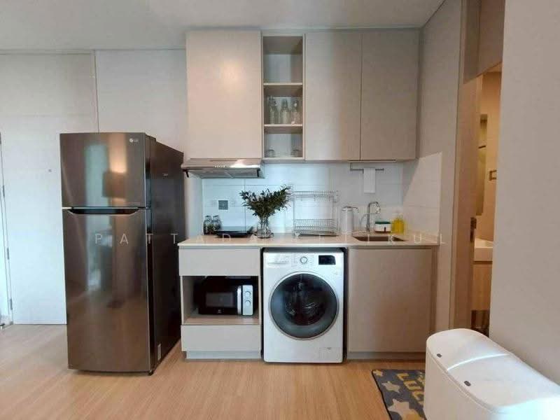 Lumpini Suite Phetchaburi-Makkasan, Bangkok, 1515 Phetchaburi Rd, Makkasan, Ratchathewi, Bangkok, 2 Bedrooms, 42 sqm, Condo For Rent, by Pattada Letikul, 500638713 - DDproperty.com