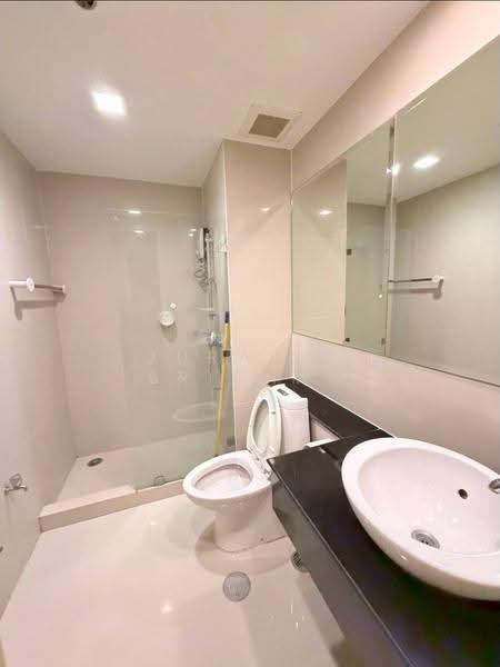 Nusasiri Grand, Bangkok, Soi Sukhumvit 42, Phra Kanong, Khlong Toei, Bangkok, 1 Bedroom, 39 sqm, Condo For Rent, by Jurarat Srichat, 500638734 - DDproperty.com