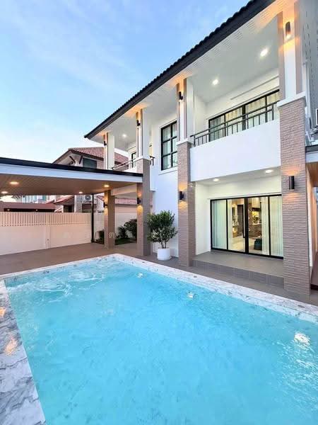 ขายบ้านเดี่ยวพูลวิลล่า ม.รัตนากรวิลเลจ17 บางละมุง ชลบุรี, Chon Buri (Pattaya), Nong Pru, Bang Lamung (Pattaya), Chon Buri (Pattaya), 4 Bedrooms, 180 sqm, Single Detached House For Sale, by Dusit Saengfa, 500638746 - DDproperty.com