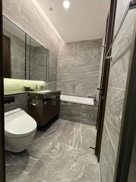 The Esse Sukhumvit 36, Bangkok, Soi Sukhumvit 36, Sukhumvit Road, Phra Kanong, Khlong Toei, Bangkok, 1 Bedroom, 38 sqm, Condo For Rent, by keymatters property, 500638756 - DDproperty.com