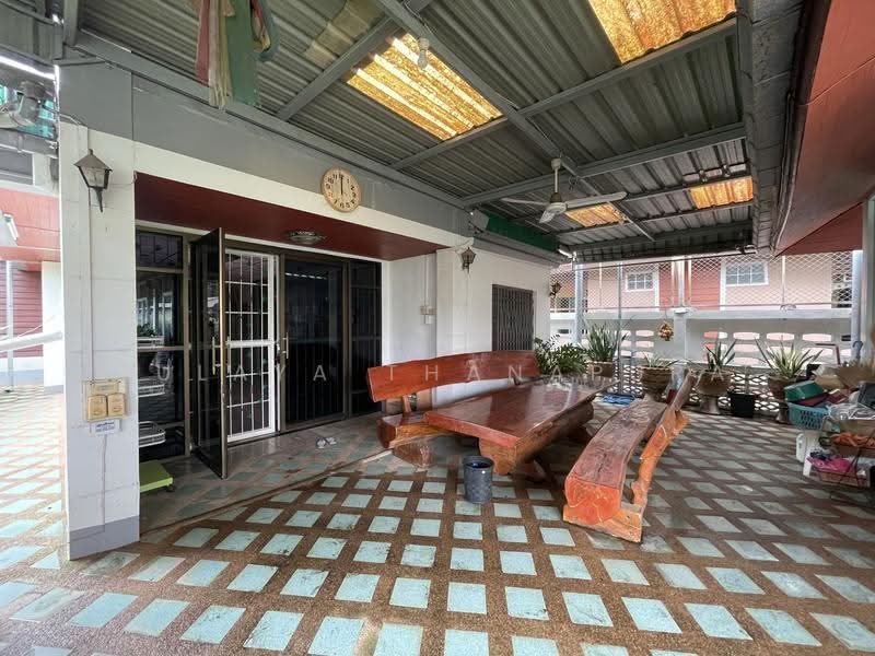 Single House, Soi Wutthi Anan, Mak Khaeng, Mueang Udon Thani, Udon Thani, วุฒิอนันต์, Mak Khaeng, Muang Udon Thani, Udon Thani, 5 Bedrooms, 400 sqm, Single Detached House For Sale, by Kulaya Thanapura, 500638778 - DDproperty.com