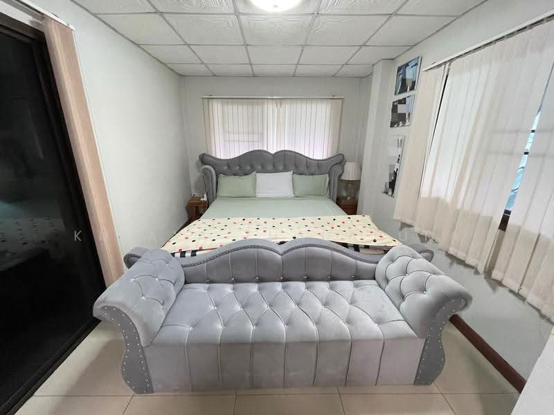 Single House, Soi Wutthi Anan, Mak Khaeng, Mueang Udon Thani, Udon Thani, วุฒิอนันต์, Mak Khaeng, Muang Udon Thani, Udon Thani, 5 Bedrooms, 400 sqm, Single Detached House For Sale, by Kulaya Thanapura, 500638778 - DDproperty.com