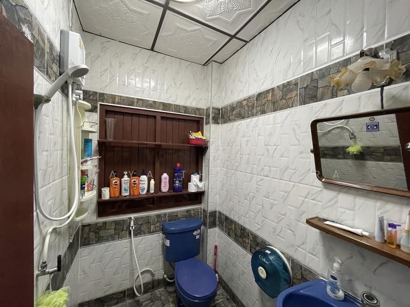 Single House, Soi Wutthi Anan, Mak Khaeng, Mueang Udon Thani, Udon Thani, วุฒิอนันต์, Mak Khaeng, Muang Udon Thani, Udon Thani, 5 Bedrooms, 400 sqm, Single Detached House For Sale, by Kulaya Thanapura, 500638778 - DDproperty.com