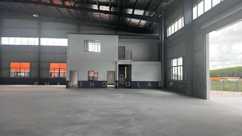 Warehouse/factory for rent in Nikhom Phatthana, Rayong. Zoned purple (industrial park). Has Factory, Rayong, Phananikhom, Nikhom Pattana, Rayong, , 3,600 sqm, Warehouse/Factory For Rent, by Tida phanthonglarptawee, 500638806 - DDproperty.com