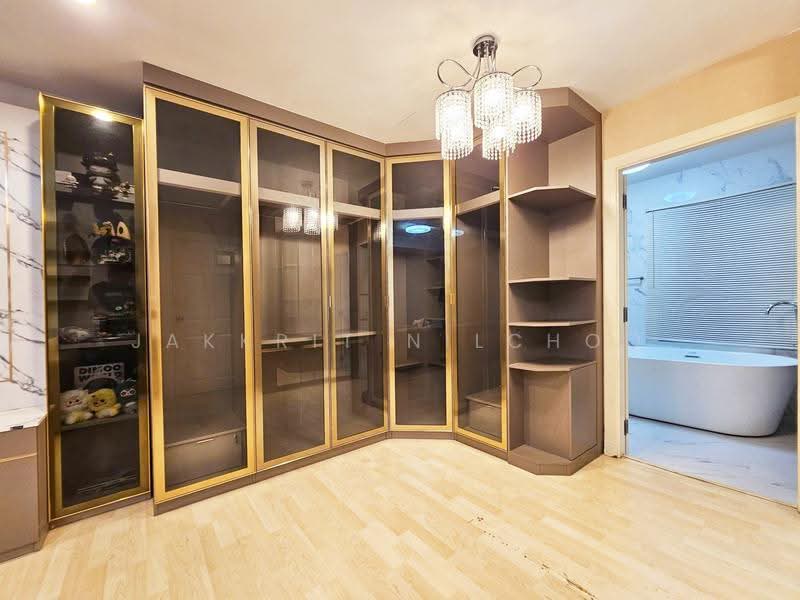 Areeya Mova Kaset-Nawamintr, Bangkok, Soi Moobaan Areeya Mowa, Chorake Bua, Lat Phrao, Bangkok, 3 Bedrooms, 180 sqm, Townhouse For Sale, by Jakkrit Nilchoo, 500638813 - DDproperty.com