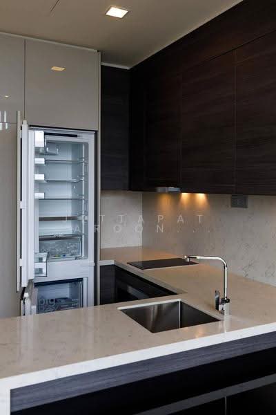 The Esse Asoke, Bangkok, 333 Soi Sukhumvit 21, Sukhumvit Road, Khlongtoei Nua, Watthana, Bangkok, 1 Bedroom, 44 sqm, Condo For Sale, by Jettapat Jaroonpipatkun, 500638823 - DDproperty.com