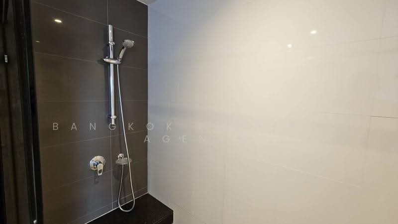 Newton Tower, Bangkok, Soi Sukhumvit 6, Khlong Toei, Bangkok, 2 Bedrooms, 190 sqm, Condo For Rent, by BANGKOK PROPERTY AGENTS, 500638890 - DDproperty.com