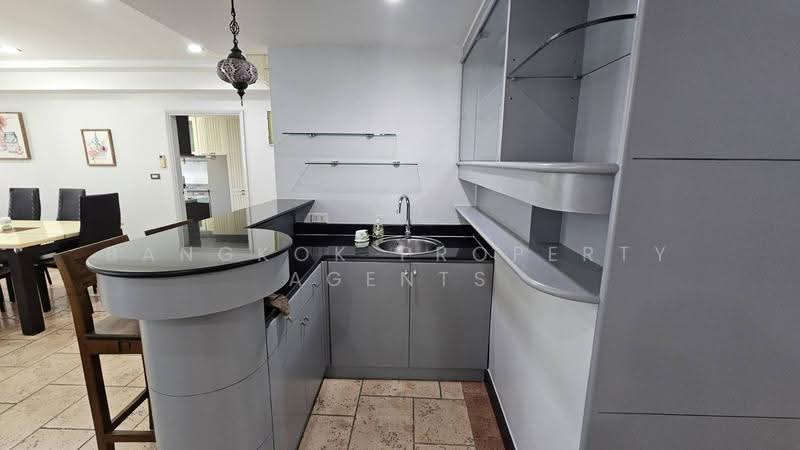 Royal Castle Sukhumvit, Bangkok, 30 Soi Sukhumvit 39, Khlongtoei Nua, Watthana, Bangkok, 3 Bedrooms, 164 sqm, Condo For Rent, by BANGKOK PROPERTY AGENTS, 500638908 - DDproperty.com