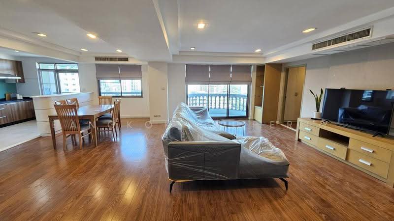 Royal Castle Sukhumvit, Bangkok, 30 Soi Sukhumvit 39, Khlongtoei Nua, Watthana, Bangkok, 3 Bedrooms, 160 sqm, Condo For Rent, by BANGKOK PROPERTY AGENTS, 500638915 - DDproperty.com
