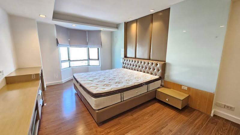 Royal Castle Sukhumvit, Bangkok, 30 Soi Sukhumvit 39, Khlongtoei Nua, Watthana, Bangkok, 3 Bedrooms, 160 sqm, Condo For Rent, by BANGKOK PROPERTY AGENTS, 500638915 - DDproperty.com