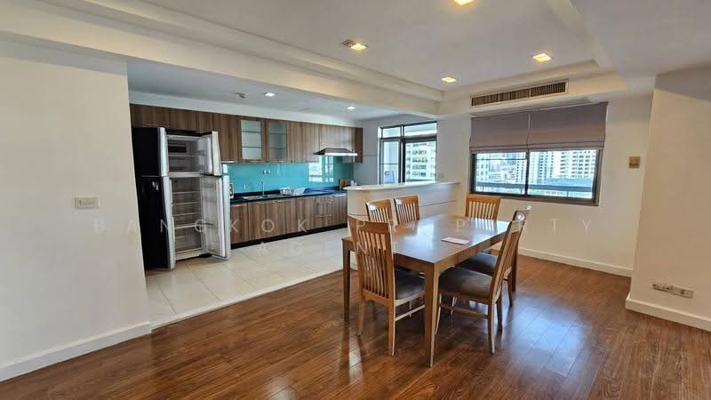 Royal Castle Sukhumvit, Bangkok, 30 Soi Sukhumvit 39, Khlongtoei Nua, Watthana, Bangkok, 3 Bedrooms, 160 sqm, Condo For Rent, by BANGKOK PROPERTY AGENTS, 500638915 - DDproperty.com