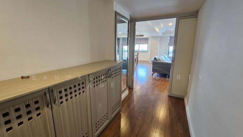 Royal Castle Sukhumvit, Bangkok, 30 Soi Sukhumvit 39, Khlongtoei Nua, Watthana, Bangkok, 3 Bedrooms, 160 sqm, Condo For Rent, by BANGKOK PROPERTY AGENTS, 500638915 - DDproperty.com