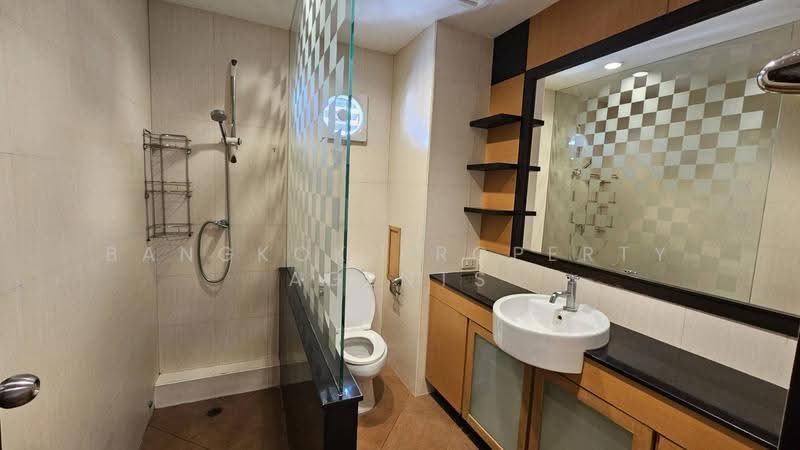 Siam Court Apartment, Bangkok, 130 ซอยสุขุมวิท 4 ถนนสุขุมวิท แขวง/เขตคลองเตย กทม, Khlong Toei, Bangkok, 2 Bedrooms, 130 sqm, Condo For Rent, by BANGKOK PROPERTY AGENTS, 500638931 - DDproperty.com