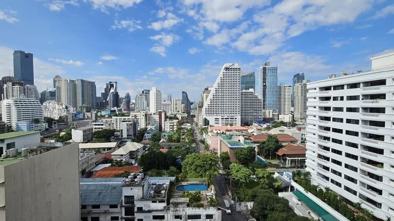 Siam Court Apartment, Bangkok, 130 ซอยสุขุมวิท 4 ถนนสุขุมวิท แขวง/เขตคลองเตย กทม, Khlong Toei, Bangkok, 2 Bedrooms, 130 sqm, Condo For Rent, by BANGKOK PROPERTY AGENTS, 500638931 - DDproperty.com