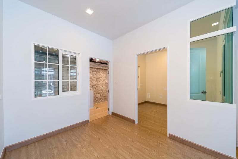 Golden Town 2 Bangna-Suanluang, Bangkok, Kanchanaphisek Road, Dok Mai, Prawet, Bangkok, 4 Bedrooms, 110 sqm, Townhouse For Sale, by ฝากขายบ้าน ฝากขายบ้านมือสอง ฝากขายอสัง Realty HuB, 500638967 - DDproperty.com