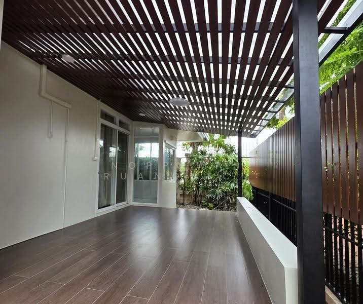 Bangkok Villa, Bangkok, Pradit Manutham Road, Wang Thonglang, Bangkok, 2 Bedrooms, 240 sqm, Single Detached House For Rent, by Noppawan Ruangdech, 500639005 - DDproperty.com