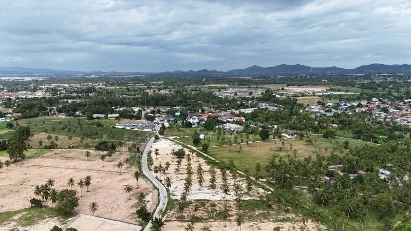 Land for sale, 10-1-36.7 rai Nong Pla Lai - Bang Lamung, Chon Buri (Pattaya), Nong Pla Lai, Bang Lamung (Pattaya), Chon Buri (Pattaya), , 16,547 sqm, Land For Sale, by ตะวัน ขันเงิน, 500639030 - DDproperty.com