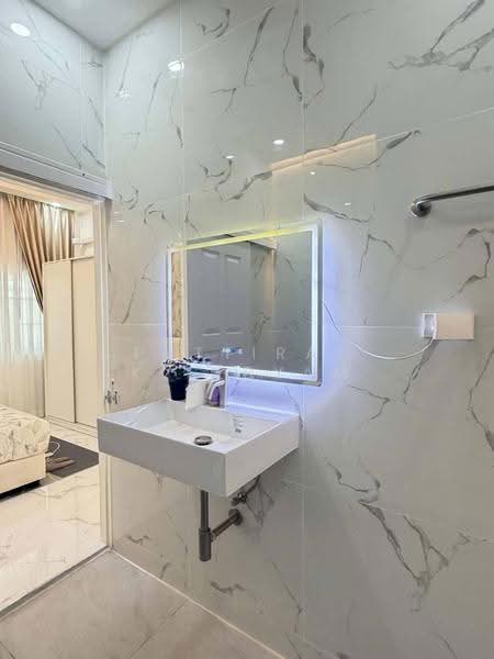2 BR townhouse, ชลบุรี, หนองปรือ, บางละมุง, ชลบุรี, 100 ตร.ม., ทาวน์เฮ้าส์ ขาย, โดย Puttirat Kleebyam, 500639047 - DDproperty.com