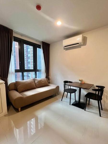 XT Huaikhwang, Bangkok, 244 Ratchadaphisek Road, Huai Khwang, Bangkok, 1 Bedroom, 30 sqm, Condo For Rent, by Connex Property, 500639074 - DDproperty.com