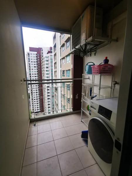 Lumpini Place Rama 9-Ratchada, Bangkok, Rama 9 Road, Huai Khwang, Bangkok, 2 Bedrooms, 71 sqm, Condo For Rent, by Jintana Limsri, 500639095 - DDproperty.com