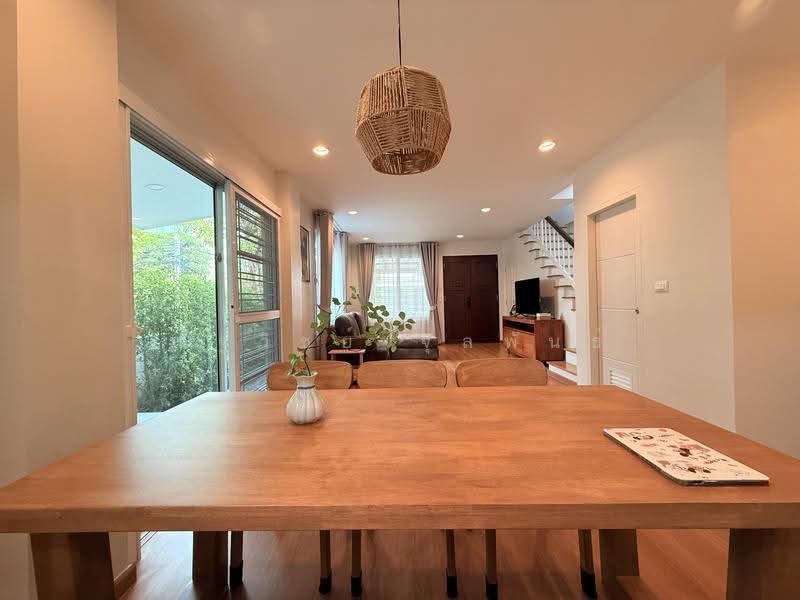 Townplus On Nut, Bangkok, On Nut - Ladkrabang Road, Lat Krabang, Bangkok, 3 Bedrooms, 157 sqm, Townhouse For Rent, by ณัฐวิชย์ จุลพันธ์, 500639134 - DDproperty.com