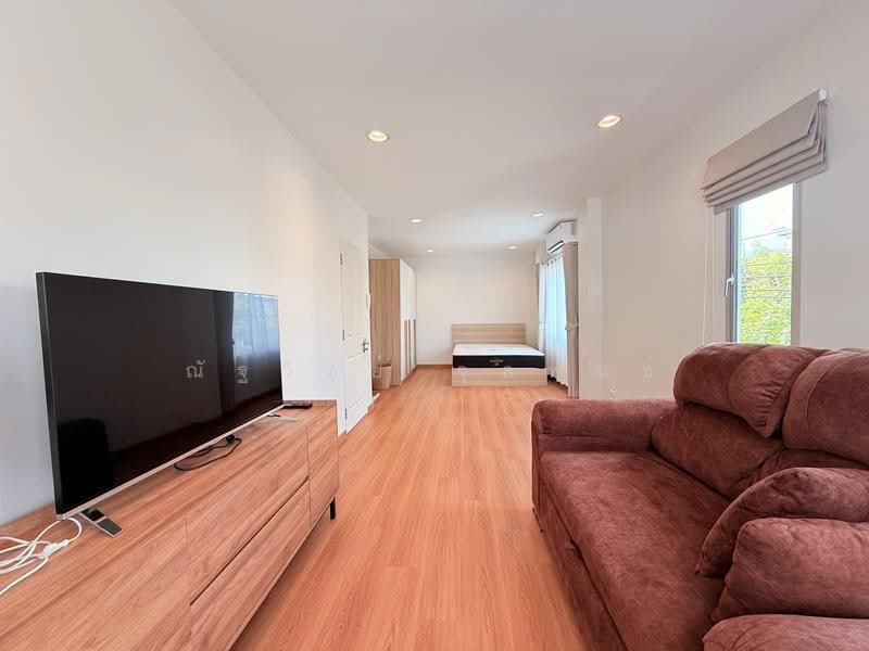 Townplus On Nut, Bangkok, On Nut - Ladkrabang Road, Lat Krabang, Bangkok, 3 Bedrooms, 157 sqm, Townhouse For Rent, by ณัฐวิชย์ จุลพันธ์, 500639134 - DDproperty.com