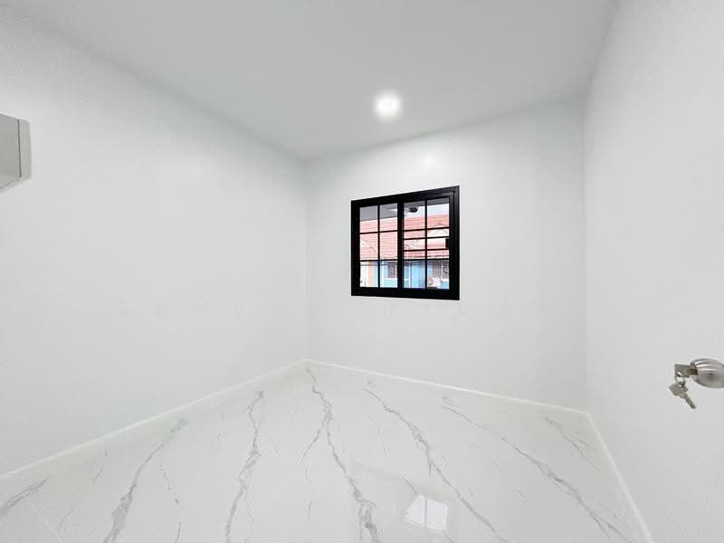 Baan Pruksa C, Pathum Thani, Khlong Sam, Khlong Luang, Pathum Thani, 3 Bedrooms, 96 sqm, Townhouse For Sale, by พิมพ์นภัส ภูธนภัทร, 500639140 - DDproperty.com