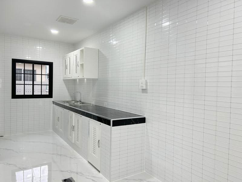 Baan Pruksa C : บ้านพฤกษาซี , ปทุมธานี, คลองสาม, คลองหลวง, ปทุมธานี, 96 ตร.ม., ทาวน์เฮ้าส์ ขาย, โดย พิมพ์นภัส ภูธนภัทร, 500639140 - DDproperty.com
