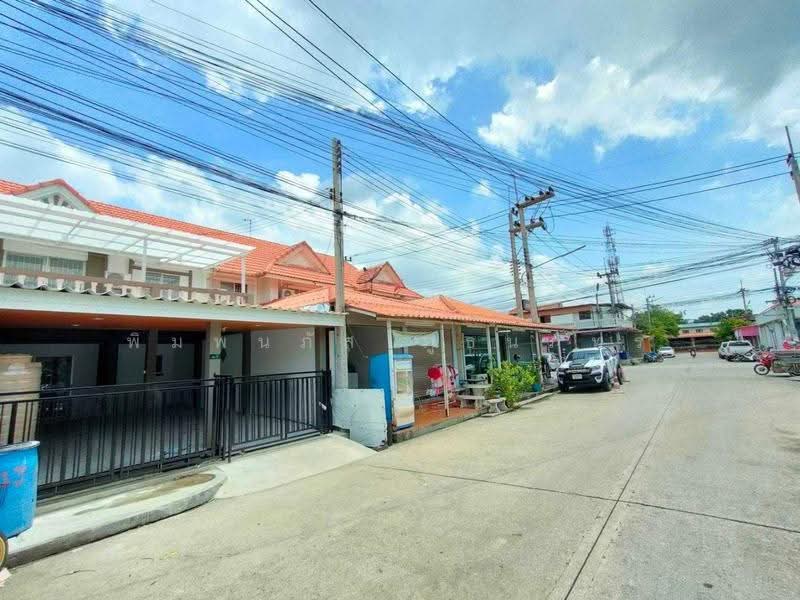 Baan Phrueksa D, Pathum Thani, Liab Klong Sam Road, Khlong Sam, Khlong Luang, Pathum Thani, 3 Bedrooms, 99 sqm, Townhouse For Sale, by พิมพ์นภัส ภูธนภัทร, 500639210 - DDproperty.com