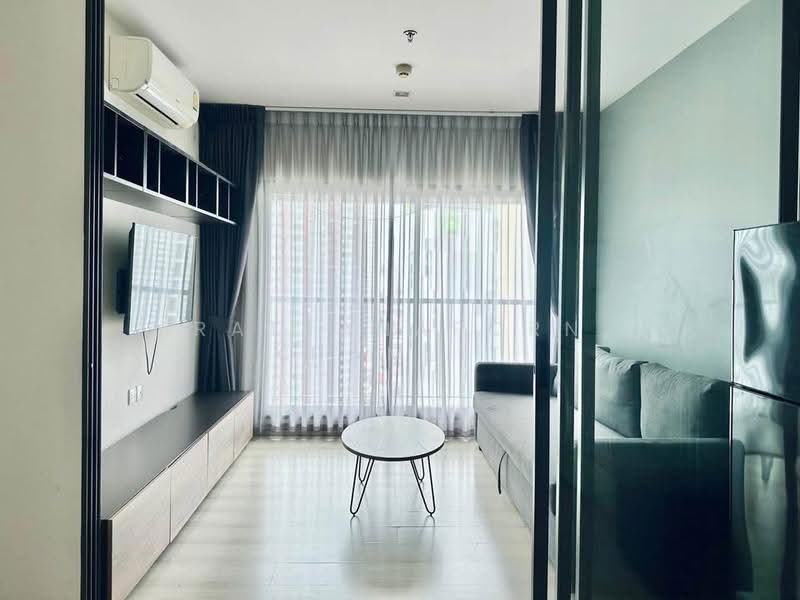 Life Sukhumvit 48, Bangkok, Soi Sukhumvit 48, Phra Kanong, Khlong Toei, Bangkok, 1 Bedroom, 39 sqm, Condo For Rent, by Rattanaporn Khamlit, 500639215 - DDproperty.com