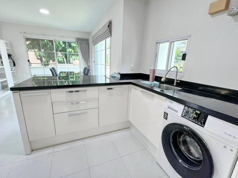 Mantana Onnut-Wongwaen, Bangkok, Sukhaphiban 2 Road, Dok Mai, Prawet, Bangkok, 3 Bedrooms, 170 sqm, Single Detached House For Rent, by Noppawan Ruangdech, 500639222 - DDproperty.com