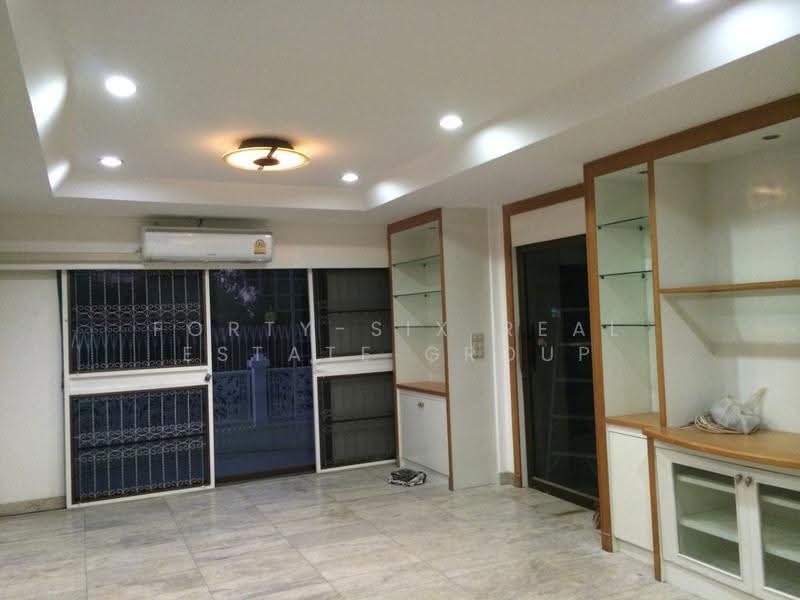 ให้เช่า ทาวน์โฮม 4 ชั้น อ่อนนุช-พัฒนาการ-เฉลิมพระเกียรติ เหมาะทำ Home Office, Bangkok, Prawet, Bangkok, 3 Bedrooms, 200 sqm, Single Detached House For Rent, by Forty-Six Real Estate Group, 500639231 - DDproperty.com