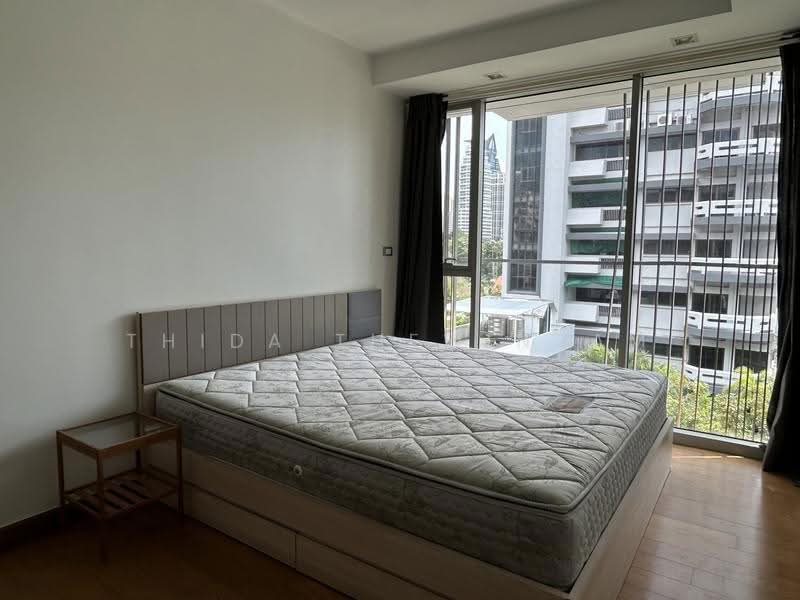Via 31, Bangkok, Soi Sukhumvit 31, Khlong Tan Nua, Watthana, Bangkok, 2 Bedrooms, 70 sqm, Condo For Rent, by Thida Thewinram, 500639315 - DDproperty.com